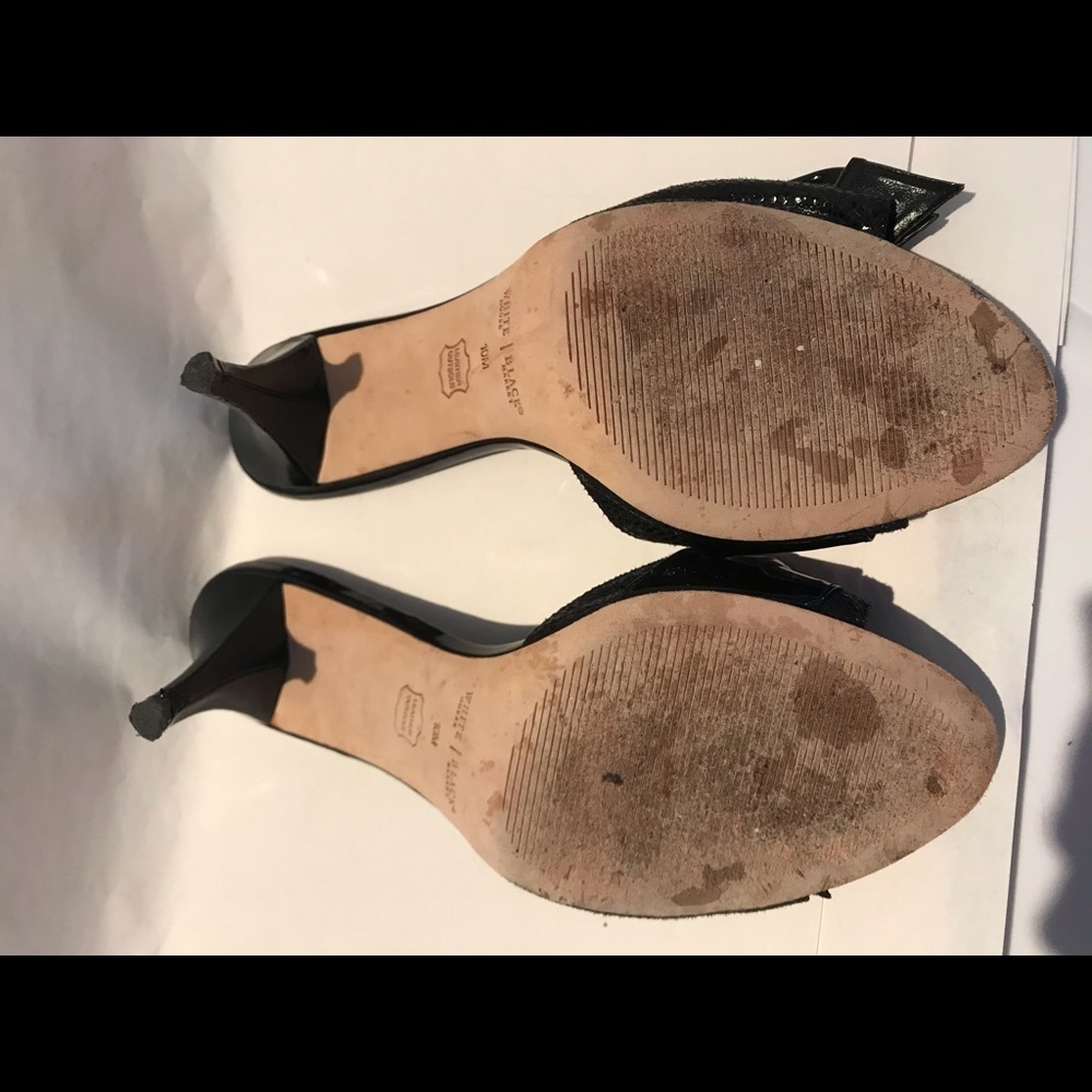 Bow Accent Heels - Picture 4 of 5